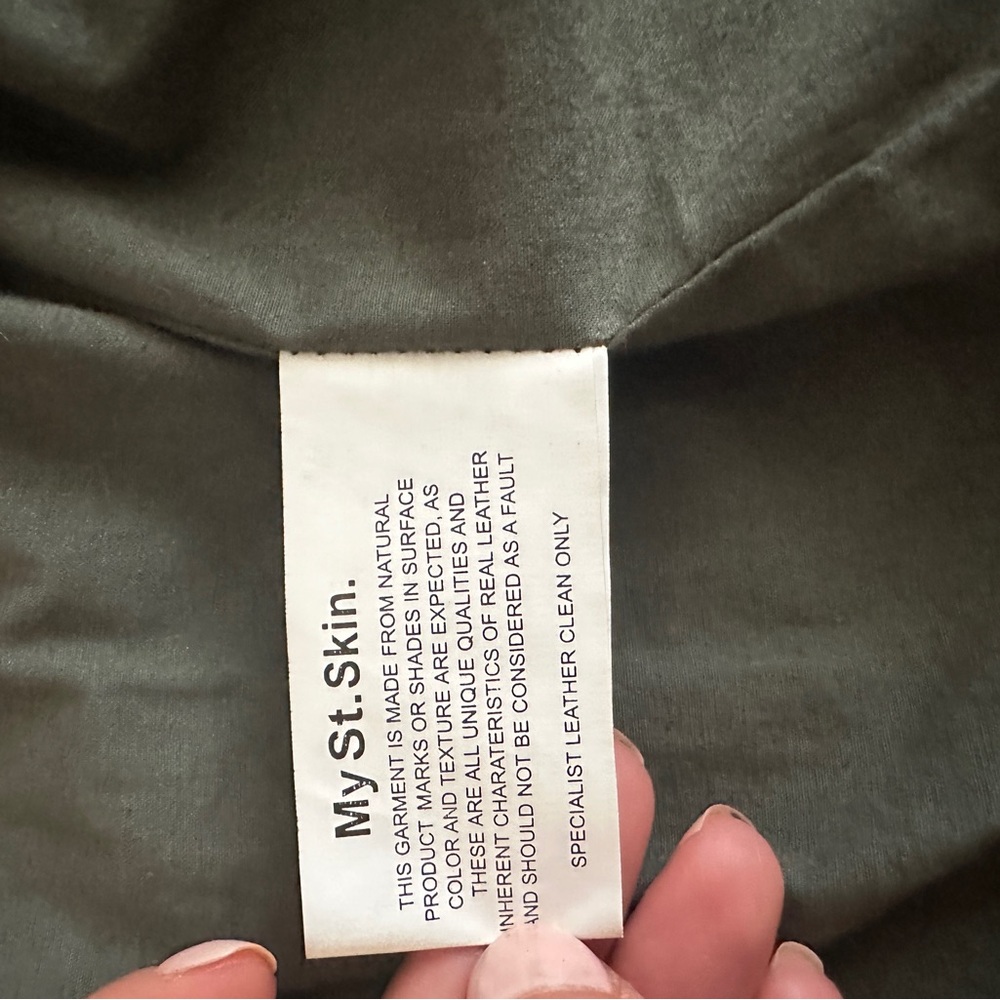 Doma Leather Jacket - image 6